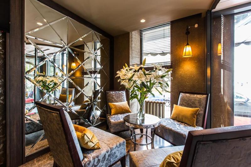 Metropole Hotel By Semarah