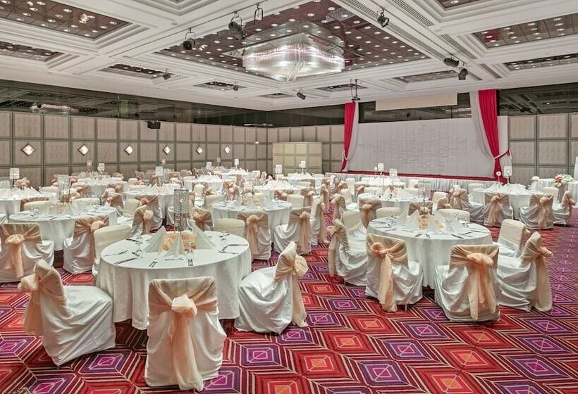 هتل Ozkaymak Falez