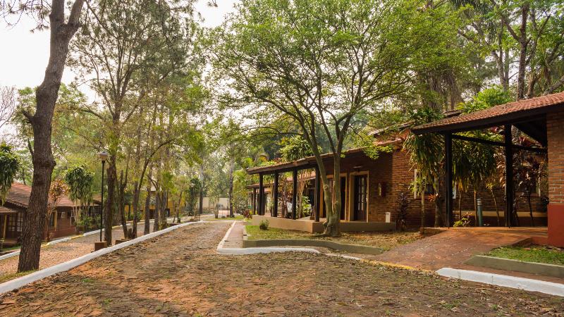 Pirayu Hotel & Resort