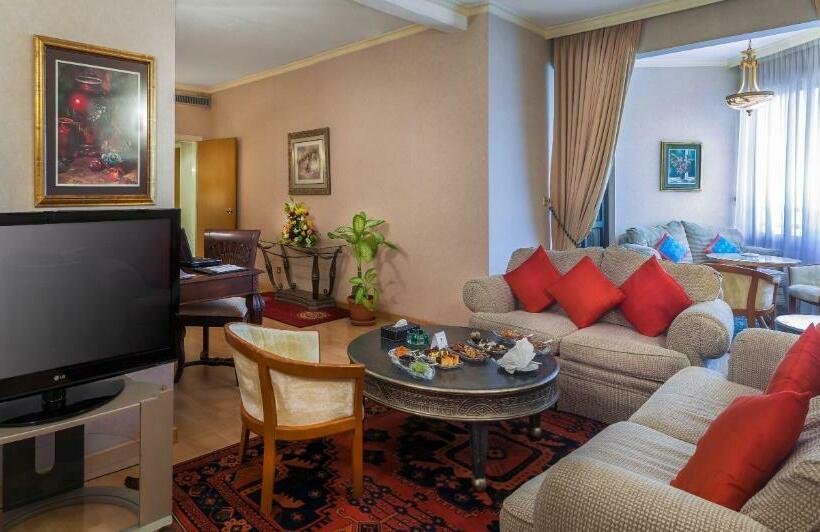 هتل Jeddah Grand