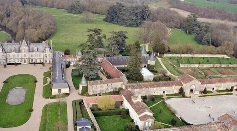 酒店 Château De Curzay