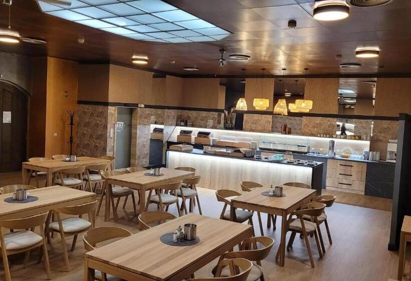 هتل česká Koruna