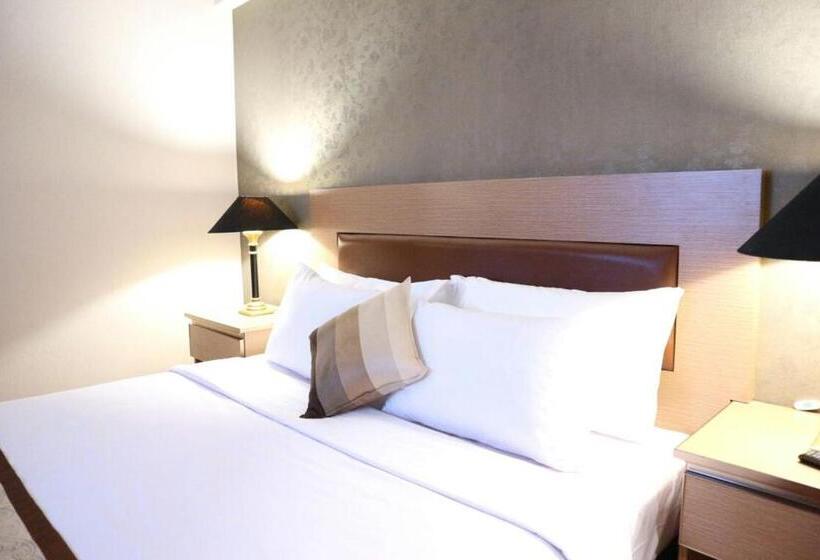 هتل Arcadia Mangga Dua By Horison