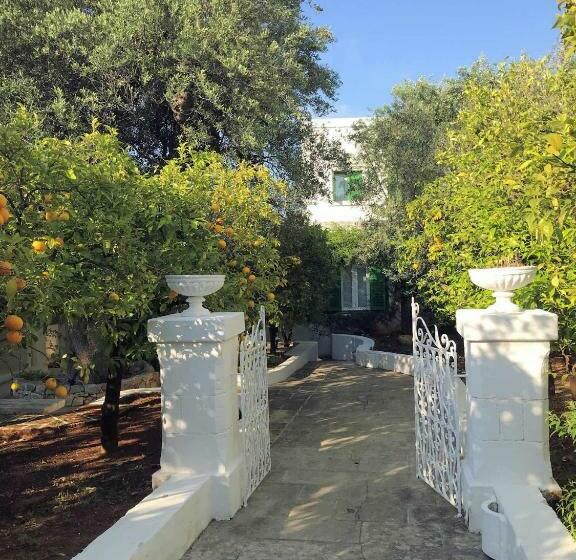 هتل Masseria Il Melograno
