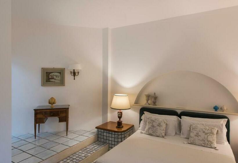 هتل Masseria Il Melograno