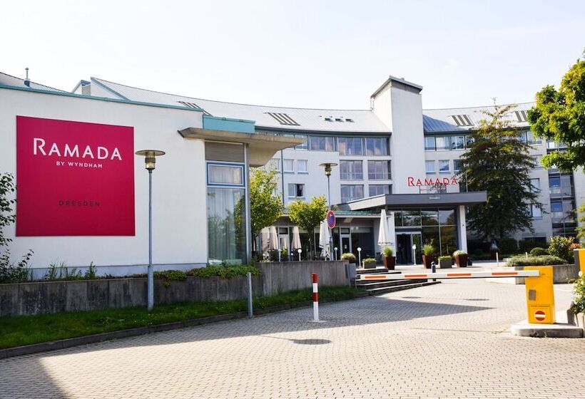 هتل Ramada By Wyndham Dresden