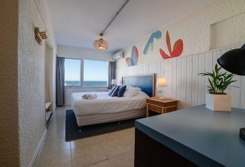 هتل Selina Punta Del Este