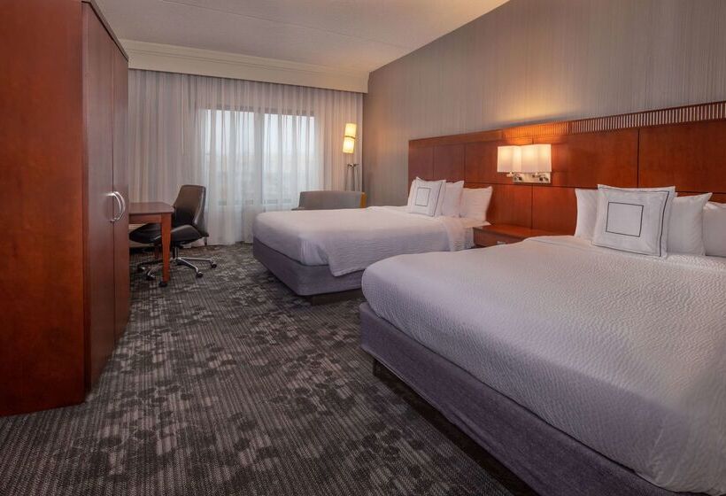 هتل Sonesta Select Newark Christiana Mall