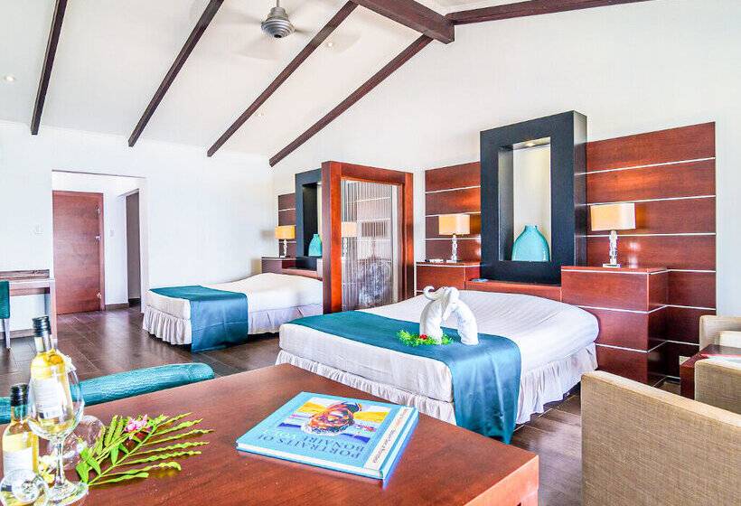 Van Der Valk Plaza Beach & Dive Resort Bonaire