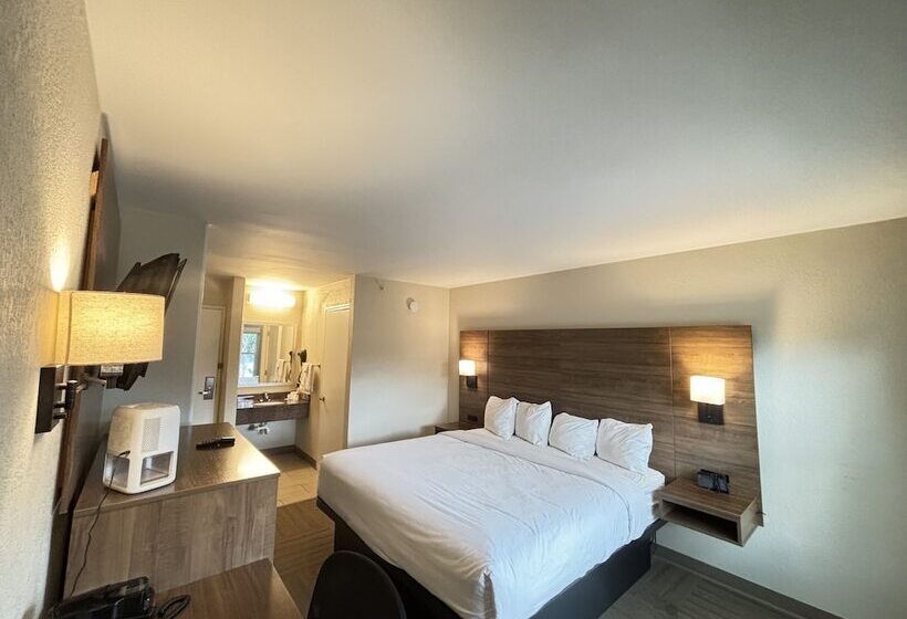 בית מלון כפרי Baymont By Wyndham Lake Park Valdosta I75