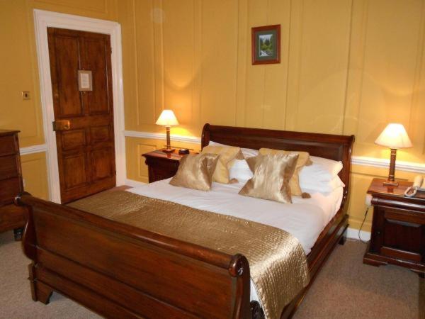 فندق Bowlish House