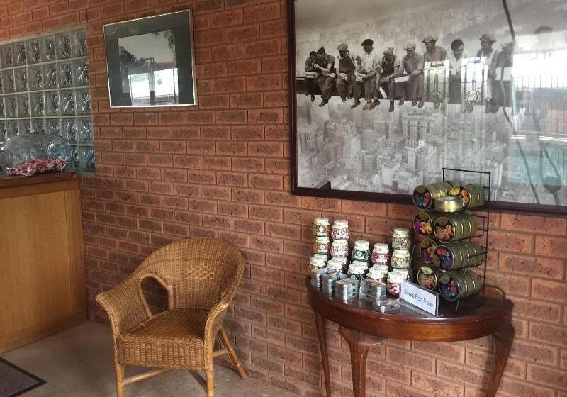 ホテル Bridge Motor Inn Tocumwal