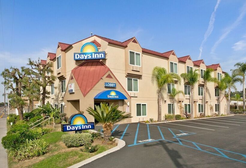 فندق Days Inn By Wyndham Carlsbad