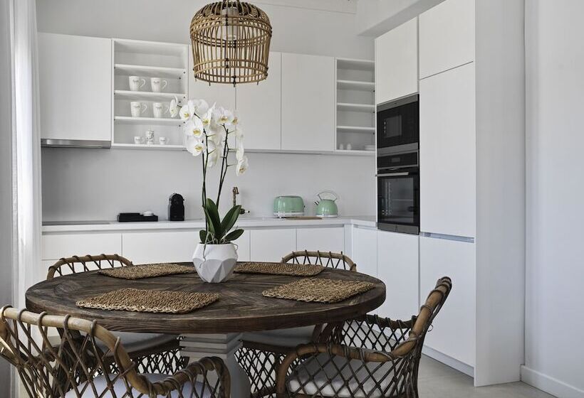 Katikies Mykonos - The Leading Hotels Of The World