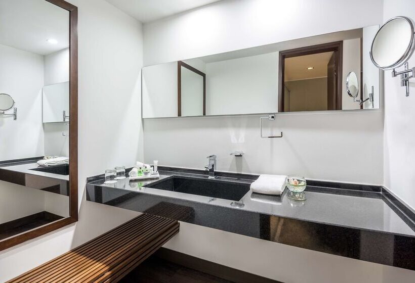 בית מלון כפרי NH Collection Bogota Andino Royal