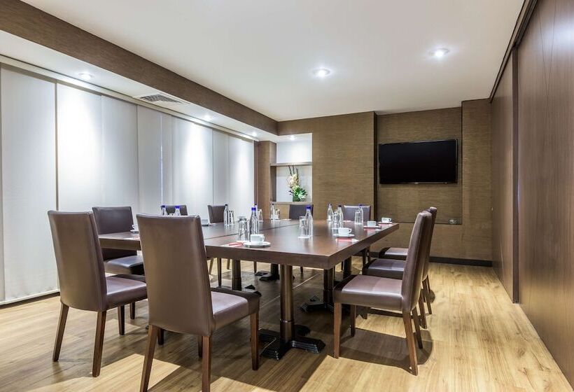 בית מלון כפרי NH Collection Bogota Andino Royal