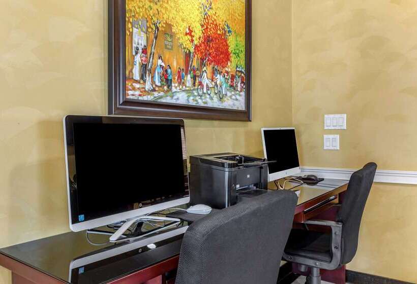 هتل Quality Inn & Suites Westminster Seal Beach