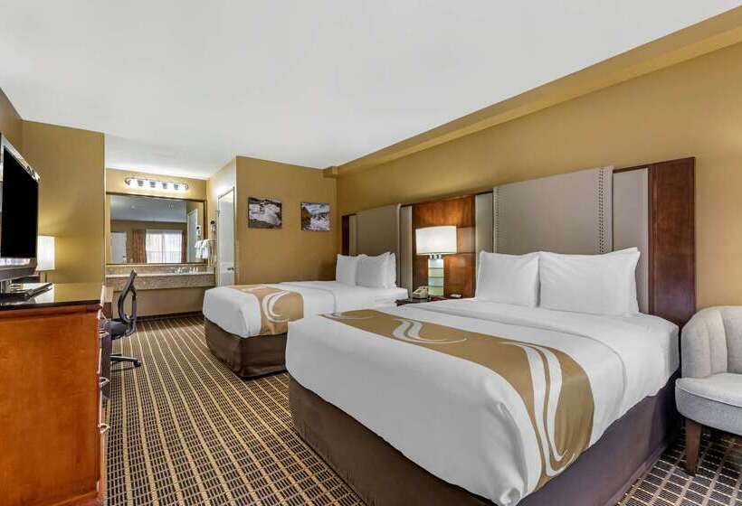 هتل Quality Inn & Suites Westminster Seal Beach