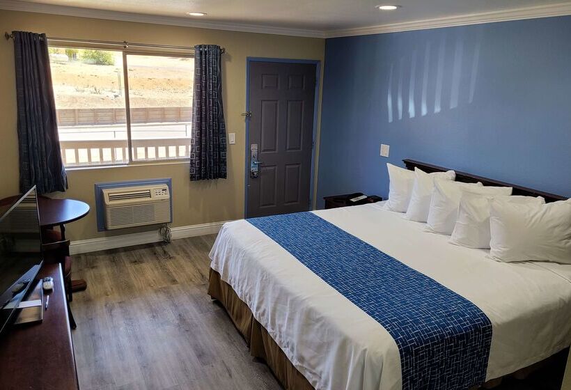 فندق Travelodge By Wyndham Clearlake
