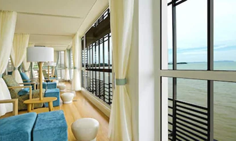 استراحتگاه Avillion Port Dickson