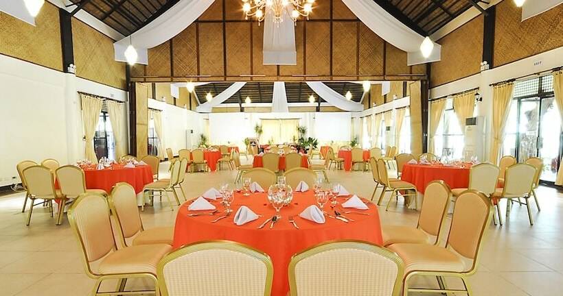 Курорт Paradise Garden Hotel And Convention Center Boracay Powered By Aston