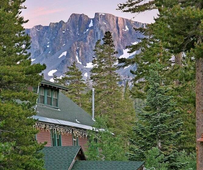 渡假胜地  Tamarack Lodge