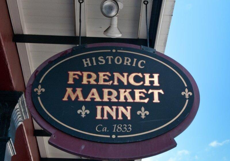 בית מלון כפרי French Market Inn
