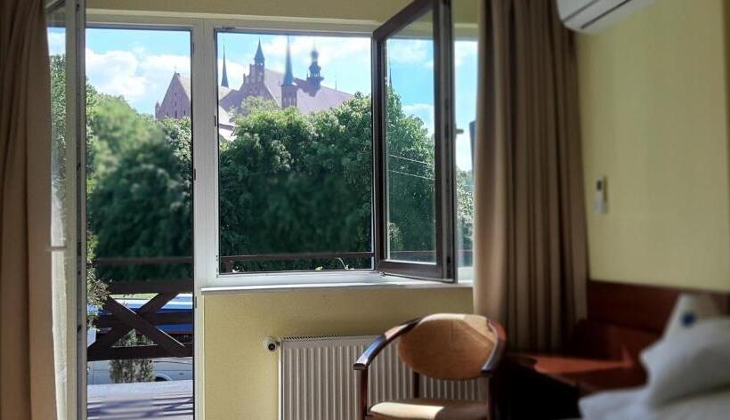 בית מלון כפרי Kopernik