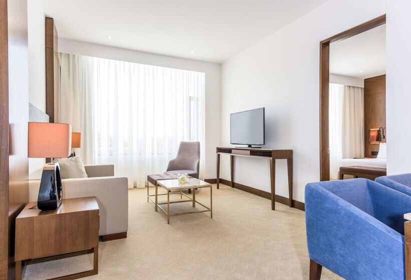 هتل NH Collection Bogotá Royal Teleport