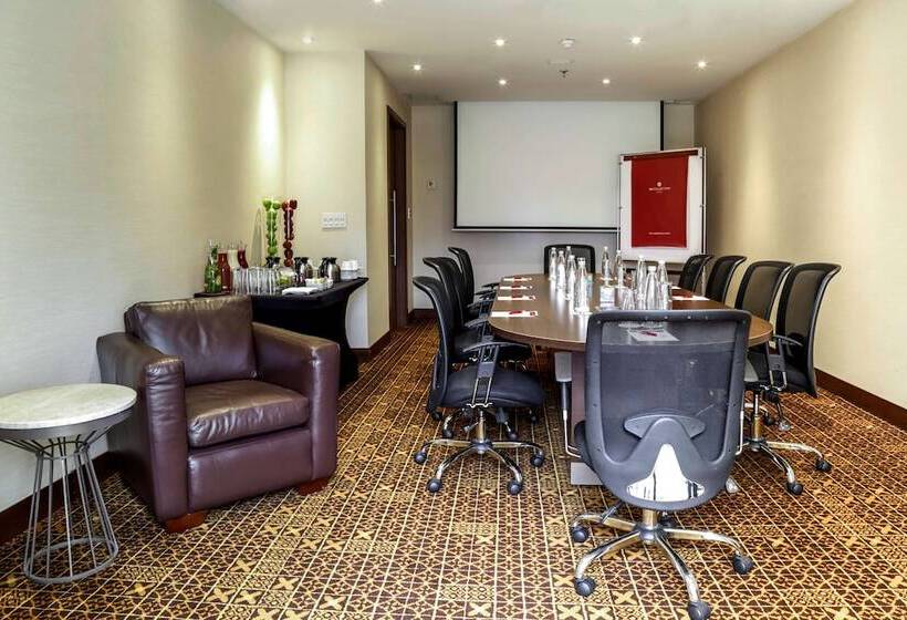 هتل NH Collection Bogotá Royal Teleport