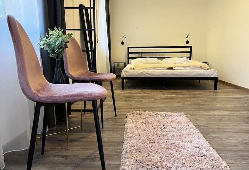 ホテル Nussbaum Panzio