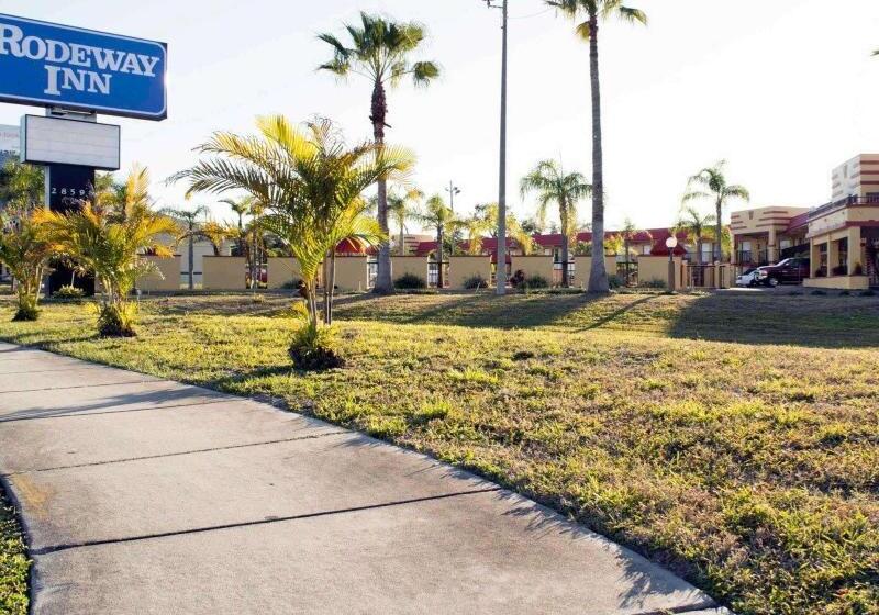 בית מלון כפרי Rodeway Inn Clearwaterdunedin