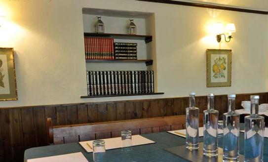 فندق The Bird In Hand Inn, Witney