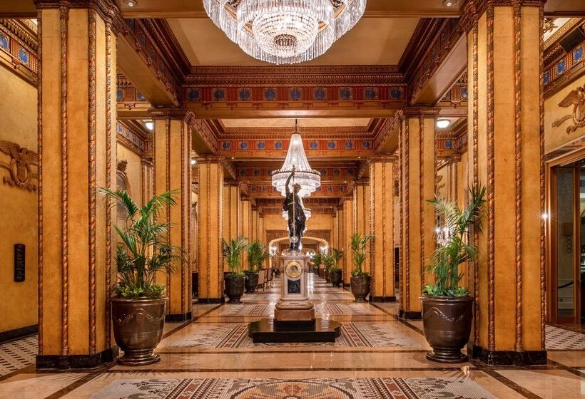 فندق The Roosevelt New Orleans  A Waldorf Astoria