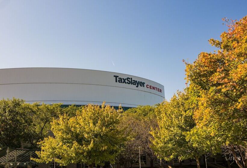 هتل Wyndham Moline On John Deere Commons