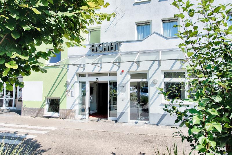 Achat Hotel Stuttgart Zuffenhausen