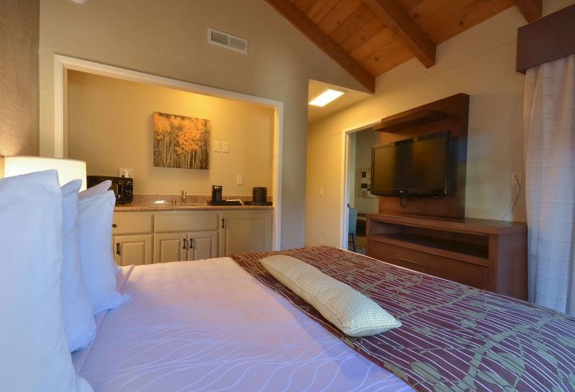 هتل Best Western The Inn & Suites Pacific Grove