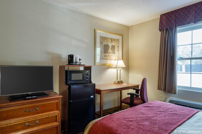 Отель Comfort Inn Auburn Worcester