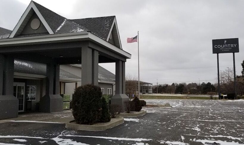 هتل Country Inn & Suites By Radisson Kalamazoo Mi