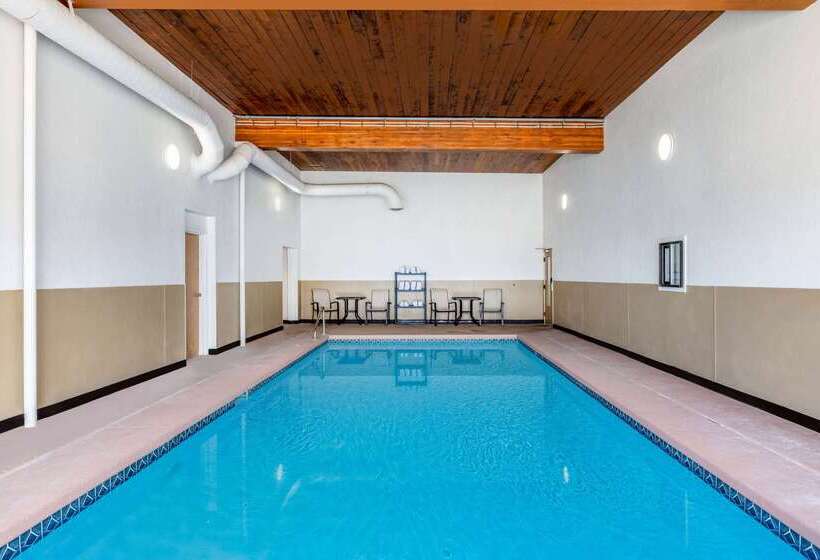 בית מלון כפרי Wingate By Wyndham Butte City Center