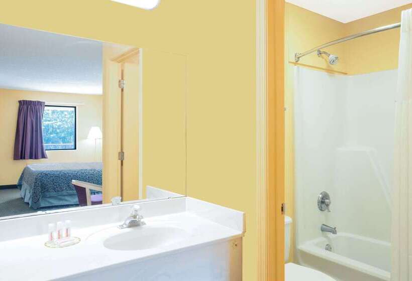 호텔 Days Inn By Wyndham Camilla