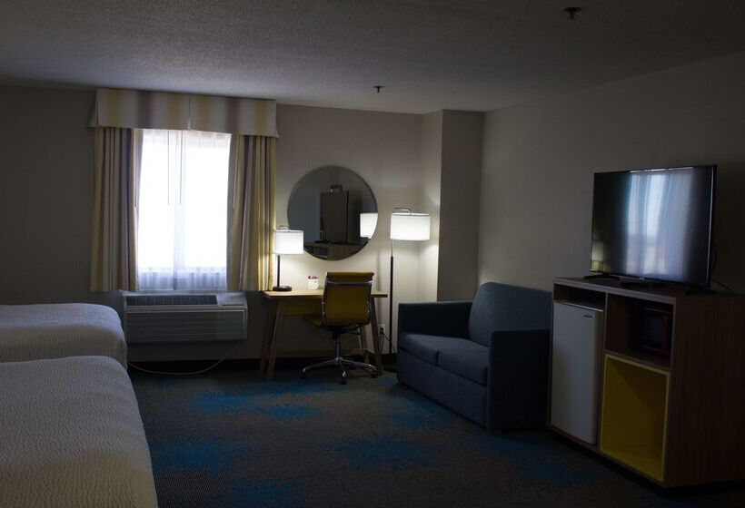 בית מלון כפרי Days Inn By Wyndham Colby