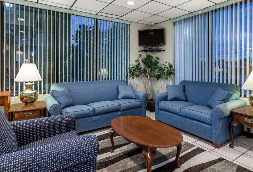 فندق Days Inn By Wyndham Elberton