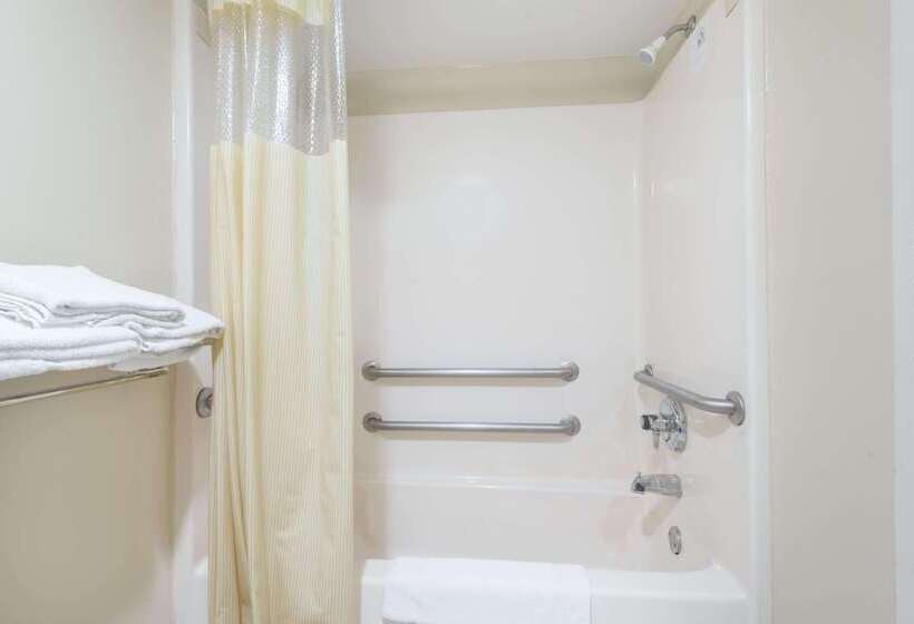 בית מלון כפרי Days Inn By Wyndham Fort Payne