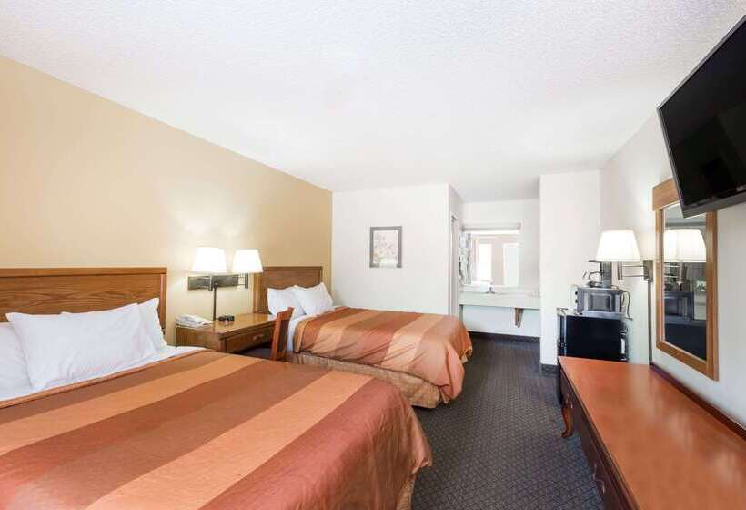 בית מלון כפרי Days Inn By Wyndham Fort Payne