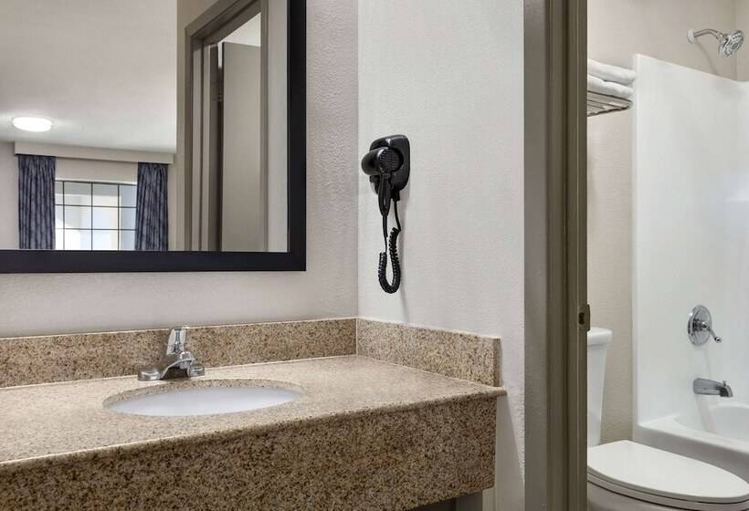 فندق Days Inn By Wyndham Fulton