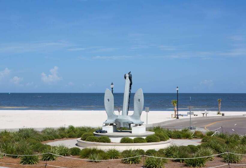 هتل Days Inn By Wyndham Gulfport