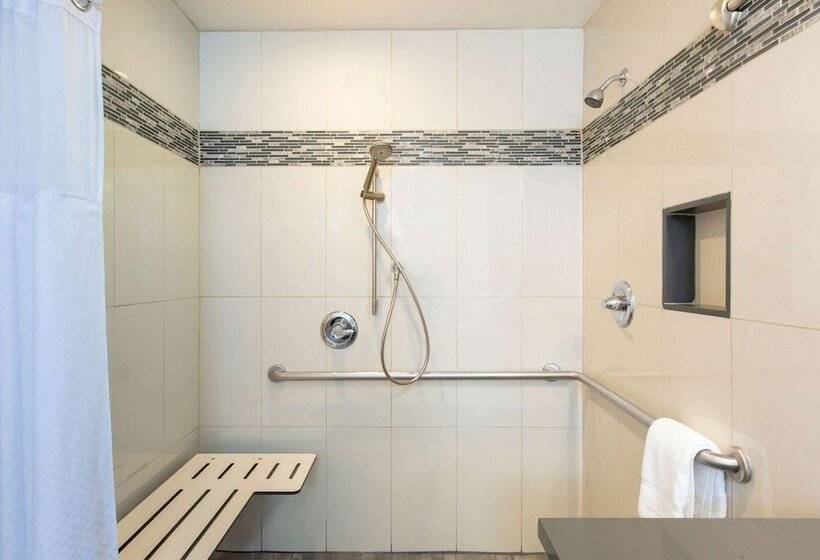 فندق Days Inn By Wyndham Montereyfisherman S Wharf Aquarium