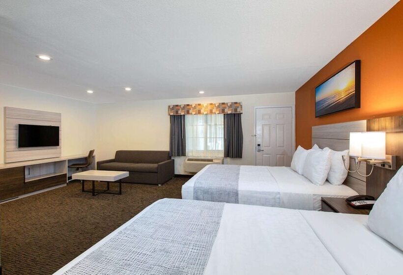 فندق Days Inn By Wyndham Montereyfisherman S Wharf Aquarium