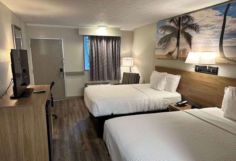 ホテル Days Inn By Wyndham St Augustine I 95 Outlet Mall